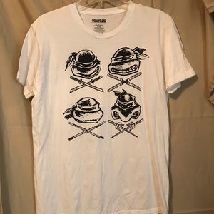 Men’s TMNT size Large t shirt